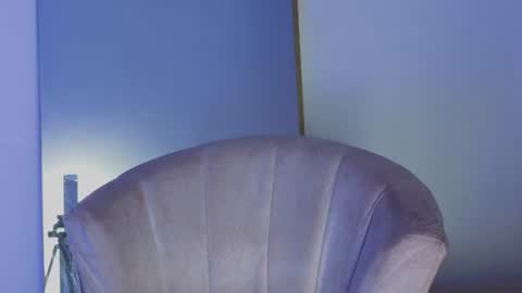 july_quinzel online show from August 8, 1:16 am