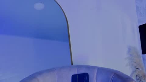 july_quinzel online show from August 11, 12:34 am