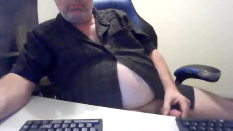 junkhp1 online show from June 24, 9:33 am