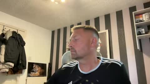 Junky online show from July 23, 1:35 pm
