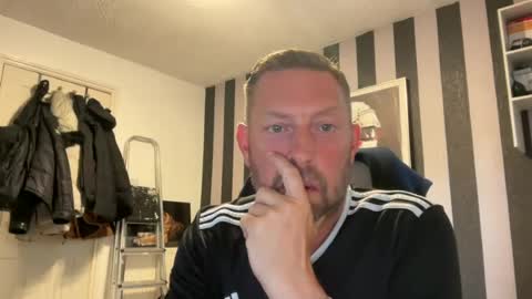 Junky online show from August 3, 2:46 pm