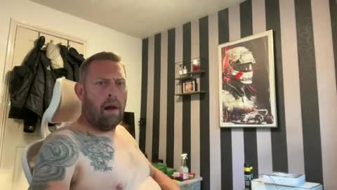 Junky online show from August 9, 11:11 am