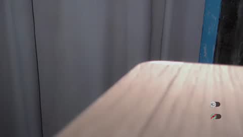 juny_lanyy online show from September 8, 12:45 pm