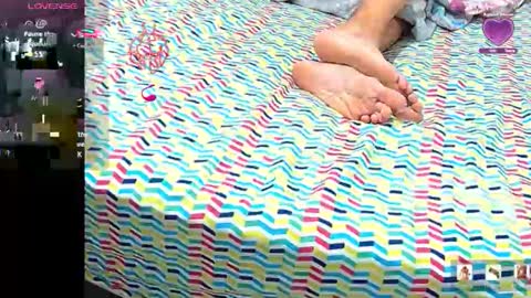 jupiter_3333 online show from April 6, 11:53 pm