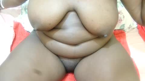 jusst_ayanna online show from August 9, 1:23 pm