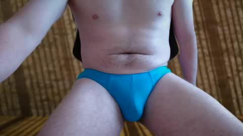 jusstcuriousss online show from June 22, 8:04 am