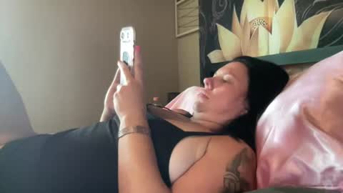 Flirty influncer online show from June 21, 2:18 pm