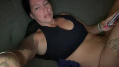 Flirty influncer online show from August 11, 12:40 pm
