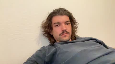 just_a_guy_with_a_big_cock online show from July 13, 8:21 am
