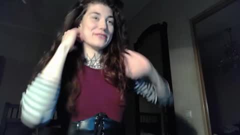 just_curly_ginger online show from May 27, 6:43 pm