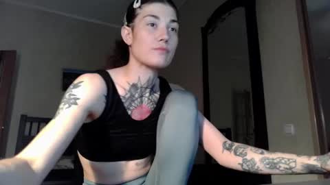 just_curly_ginger online show from June 26, 3:26 pm