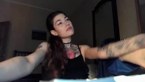 just_curly_ginger online show from July 15, 2:40 pm