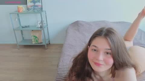 Jeni online show from August 6, 12:59 pm