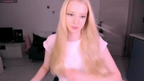 JESSY online show from August 7, 7:47 pm