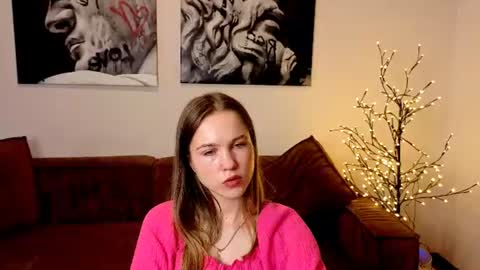 just_l0ve_me online show from July 21, 1:35 pm