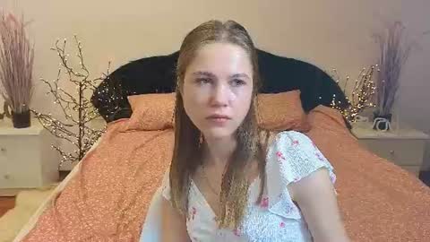 just_l0ve_me online show from August 9, 6:47 am
