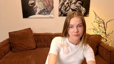 just_l0ve_me online show from August 14, 3:59 pm