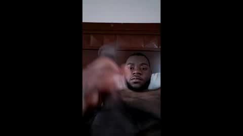 justablackdude1474274 online show from May 28, 11:19 pm