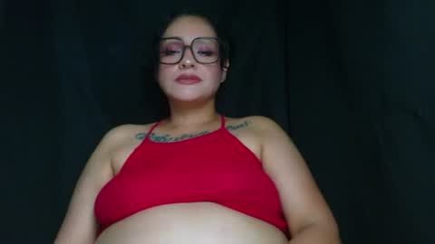 Layla online show from August 13, 11:24 am