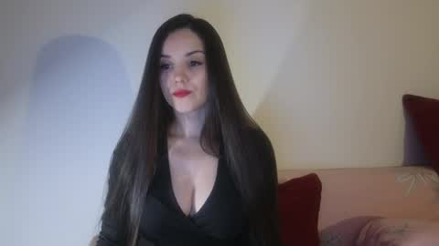 JustAnne online show from May 5, 9:27 pm