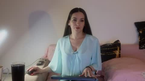 JustAnne online show from June 21, 8:10 pm