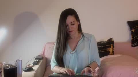 JustAnne online show from June 21, 9:15 pm