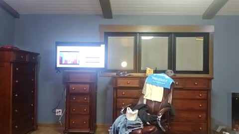 Tohiptwoquit online show from March 16, 9:57 am