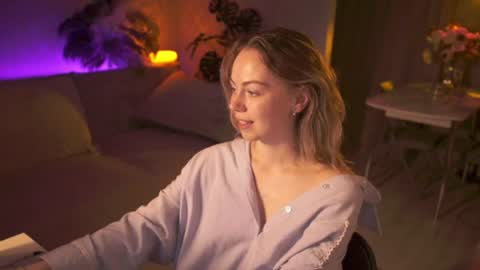 Hi Im Katarina Lets get up our Christmas mood together online show from August 15, 10:36 pm