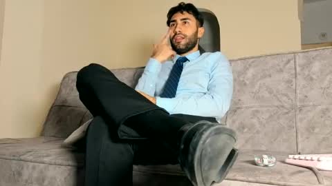 David online show from August 4, 5:15 am