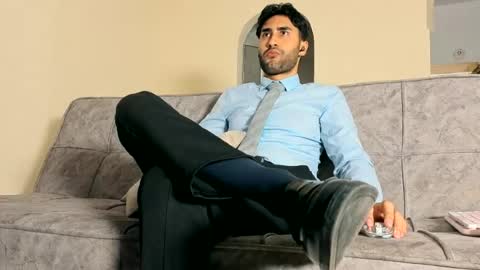 David online show from August 12, 3:09 am