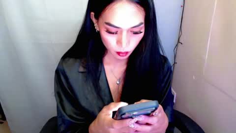justhewayouare21 online show from August 5, 3:43 pm