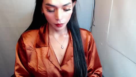 justhewayouare21 online show from August 6, 4:28 pm