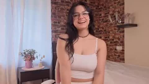 Holly online show from August 9, 4:13 am