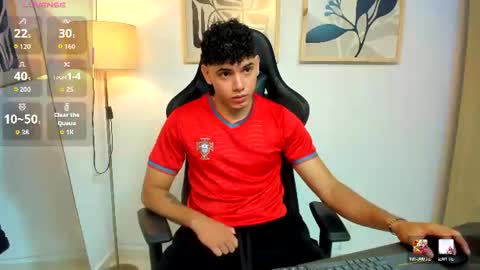 justin_payn14 online show from September 4, 12:42 pm