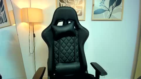 justin_payn14 online show from September 4, 4:00 pm