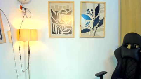 justin_payn14 online show from September 9, 2:47 pm