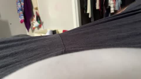 justincase012 online show from September 4, 10:03 pm