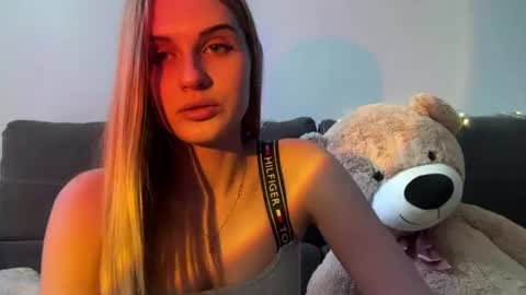 Lina online show from August 10, 1:56 pm