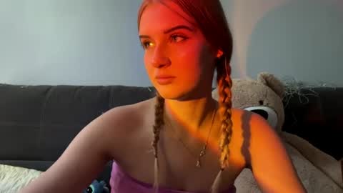 Lina online show from August 11, 10:17 am