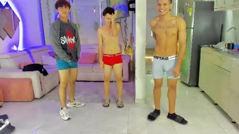 justingtime21 online show from August 10, 11:00 am