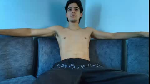justinsinner1 online show from August 16, 12:25 am