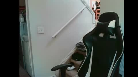 justintym69 online show from June 7, 6:57 pm