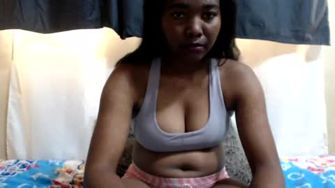 justlhot online show from August 14, 7:34 am