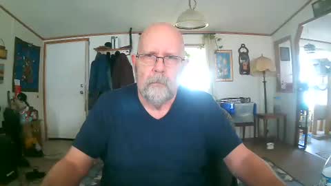 justlustagain online show from April 9, 9:41 pm