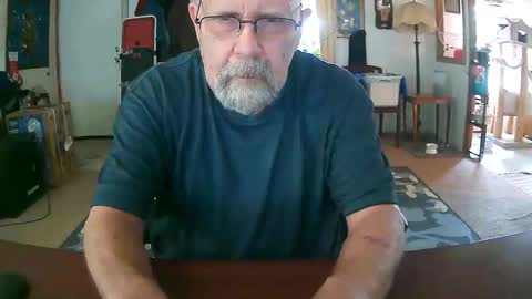 justlustagain online show from April 24, 10:04 pm