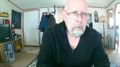 justlustagain online show from April 27, 9:18 pm