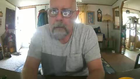 justlustagain online show from May 31, 11:07 pm