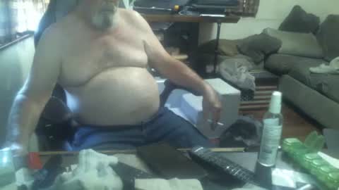 justmeohio online show from August 4, 9:34 pm