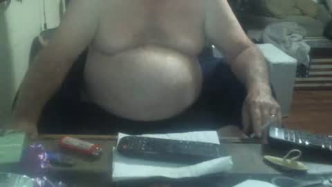 justmeohio online show from August 12, 4:04 am