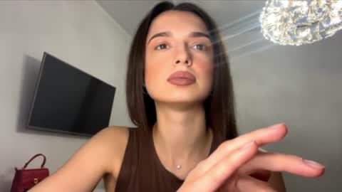 justoliviamoon online show from July 27, 10:15 pm